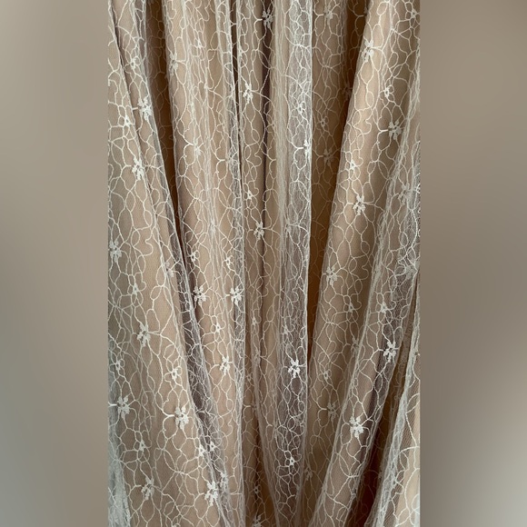 Ivy City Co., Sicily dress with champagne color lining, size S - Picture 7 of 15